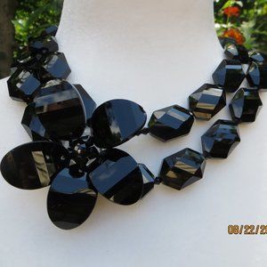 BLACK FLOWER LUCITE NECKLACE hand-made